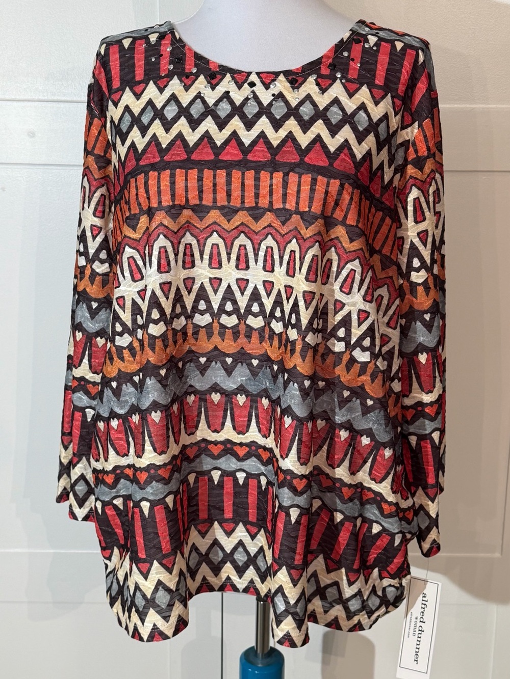 Alfred Dunner Red, Orange & Cream Geometric blouse New